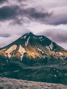 Preview wallpaper mountains, summit, clouds