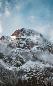 Preview wallpaper mountains, summit, fog, clouds