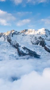 Preview wallpaper mountains, summit, snow, clouds