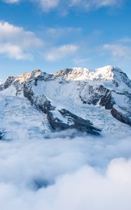 Preview wallpaper mountains, summit, snow, clouds