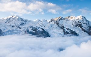 Preview wallpaper mountains, summit, snow, clouds