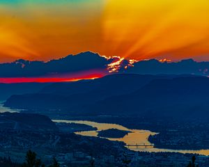 Preview wallpaper mountains, sunset, clouds, sky, evening, nature