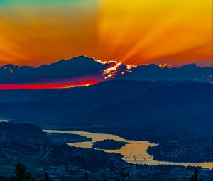 Preview wallpaper mountains, sunset, clouds, sky, evening, nature