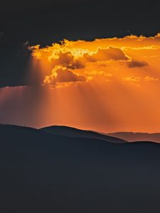 Preview wallpaper mountains, sunset, clouds, rays, dusk