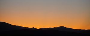 Preview wallpaper mountains, sunset, dusk, dark, moon