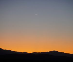 Preview wallpaper mountains, sunset, dusk, dark, moon