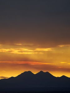 Preview wallpaper mountains, sunset, dusk, outlines, landscape