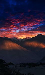 Preview wallpaper mountains, sunset, dusk, landscape, evening