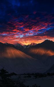 Preview wallpaper mountains, sunset, dusk, landscape, evening