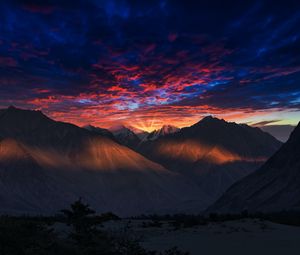 Preview wallpaper mountains, sunset, dusk, landscape, evening