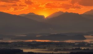 Preview wallpaper mountains, sunset, fog, scotland