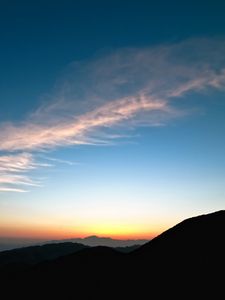 Preview wallpaper mountains, sunset, horizon, sky, clouds, california