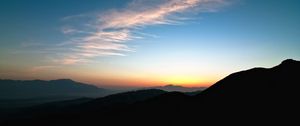 Preview wallpaper mountains, sunset, horizon, sky, clouds, california