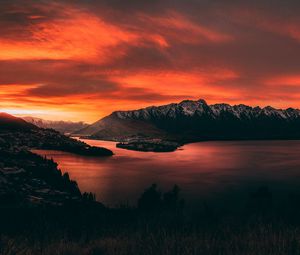Preview wallpaper mountains, sunset, lake, sky, fiery, new zealand
