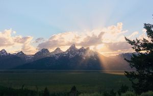 Preview wallpaper mountains, sunset, landscape, clouds, sunlight