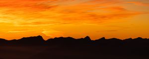 Preview wallpaper mountains, sunset, outlines, dusk, dark