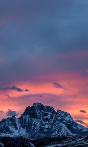 Preview wallpaper mountains, sunset, peaks, snowy, sky, clouds, italy