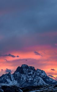 Preview wallpaper mountains, sunset, peaks, snowy, sky, clouds, italy