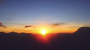 Preview wallpaper mountains, sunset, sky, light
