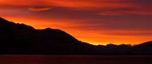 Preview wallpaper mountains, sunset, skyline, sky