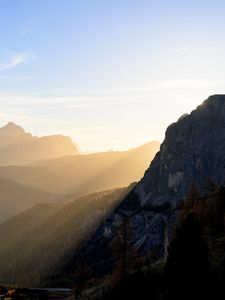 Preview wallpaper mountains, sunshine, sunrise, nature