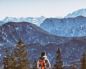 Preview wallpaper mountains, tourist, backpack, freedom