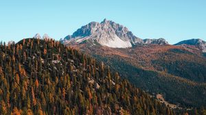 Preview wallpaper mountains, trees, autumn