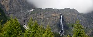 Preview wallpaper mountains, trees, cloud, fog, nature