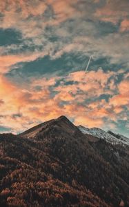 Preview wallpaper mountains, trees, clouds, sky, autumn, zillertal alps, italy