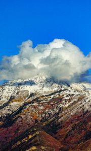 Preview wallpaper mountains, trees, clouds, sky, nature