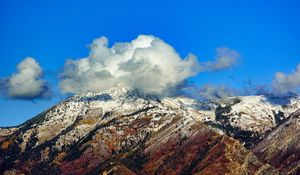 Preview wallpaper mountains, trees, clouds, sky, nature