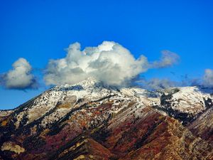 Preview wallpaper mountains, trees, clouds, sky, nature