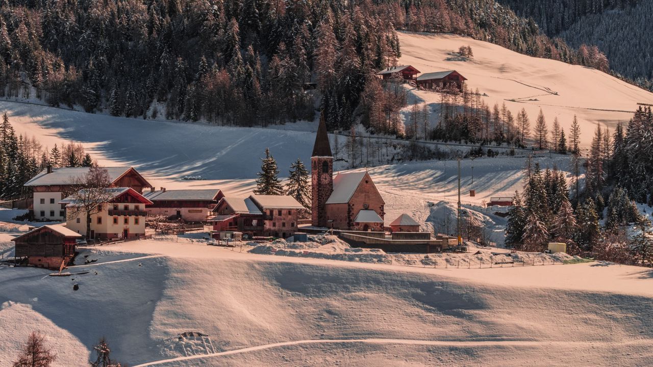 Wallpaper mountains, trees, houses, snow, winter