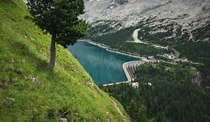 Preview wallpaper mountains, trees, lake, dam, landscape
