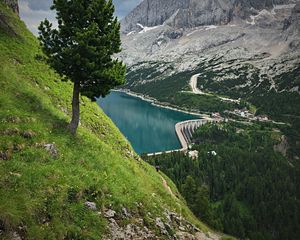 Preview wallpaper mountains, trees, lake, dam, landscape