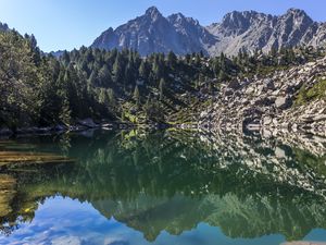 Preview wallpaper mountains, trees, lake, landscape, reflection