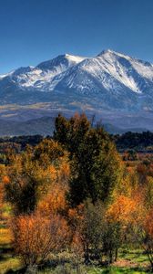 Preview wallpaper mountains, trees, nature, fall