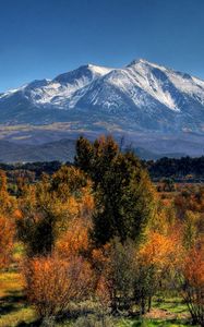 Preview wallpaper mountains, trees, nature, fall