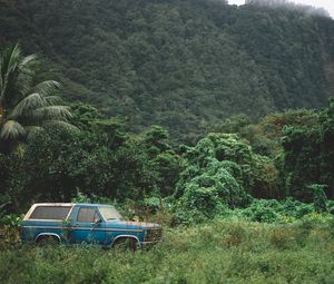 Preview wallpaper mountains, trees, travel, car