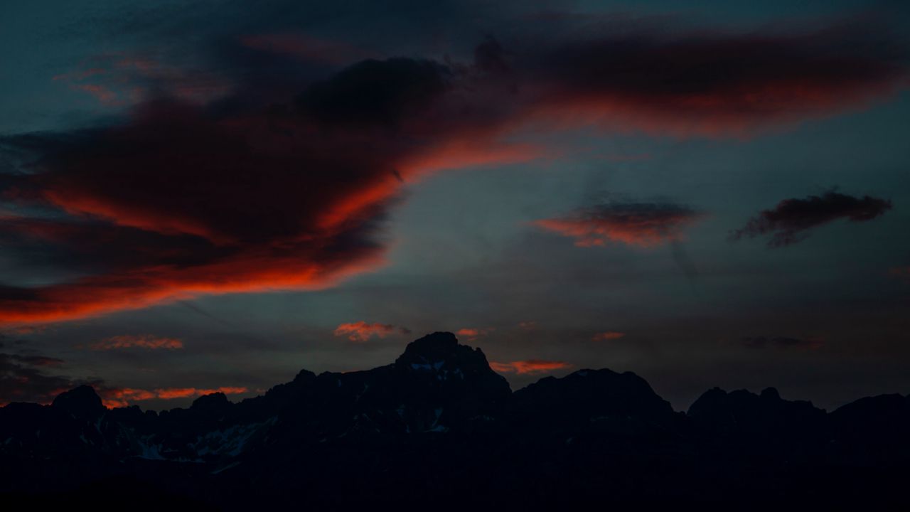 Wallpaper mountains, twilight, dark, sky, clouds