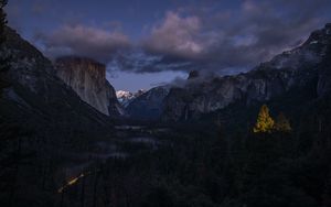 Preview wallpaper mountains, valley, forest, fog, dusk