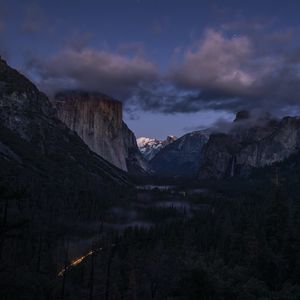 Preview wallpaper mountains, valley, forest, fog, dusk