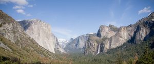 Preview wallpaper mountains, valley, forest, trees, view, landscape