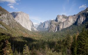 Preview wallpaper mountains, valley, forest, trees, view, landscape