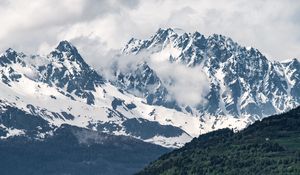 Preview wallpaper mountains, valley, peaks, snowy, trees, sky