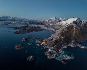 Preview wallpaper mountains, village, lake, snow, norway