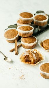 Preview wallpaper muffins, brown, dessert, pastries, cinnamon