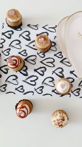 Preview wallpaper muffins, cupcakes, cream, dessert, hearts