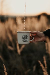 Preview wallpaper mug, hand, drops, steam, drink