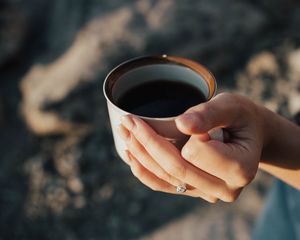 Preview wallpaper mug, hand, fingers, coffee, drink